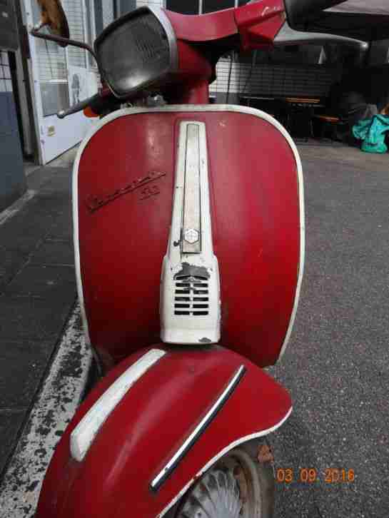 Vespa 50N Roller BJ.1972 Scheunenfund