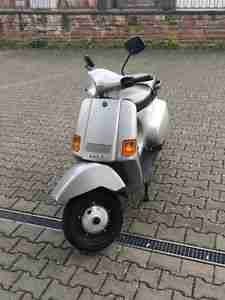 Vespa Cosa 200