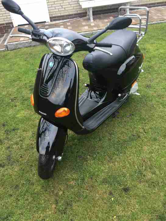 Vespa ET4