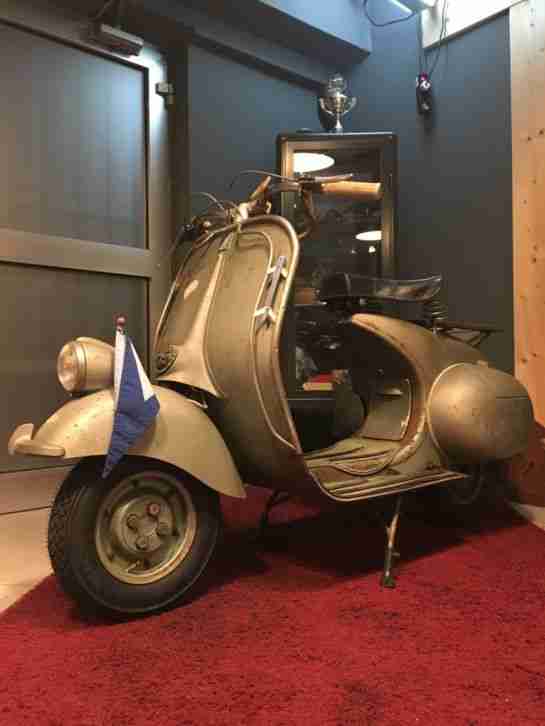 Vespa Faro Basso
