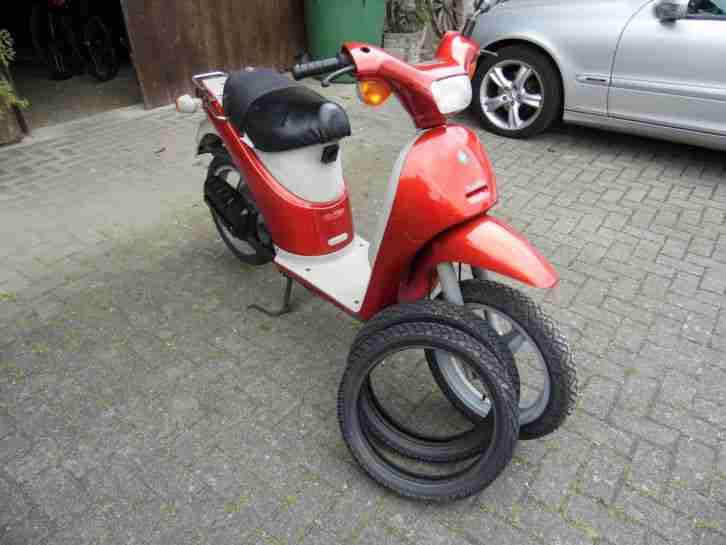 Vespa Free 25