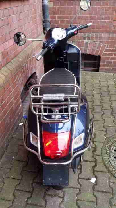 Vespa GTS 125 Motorroller Roller metallic blau unfallfrei top zustand 2008