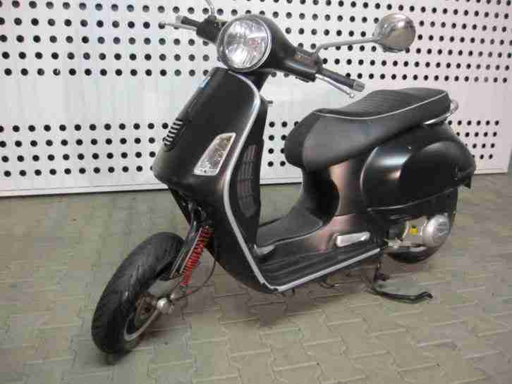 Vespa GTS 300 super, Unfallschaden, 6300 km,