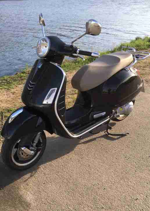 Vespa GTS 300ie ABS ASR nur 9950km, facelift,