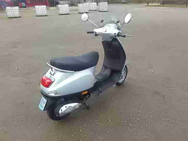Vespa LX 50 C38