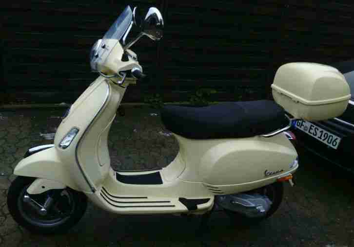 Vespa LX 50 Piaggio Roller Motorrad Elfenbeinweiss Moped 45km/h Mofa Cruiser