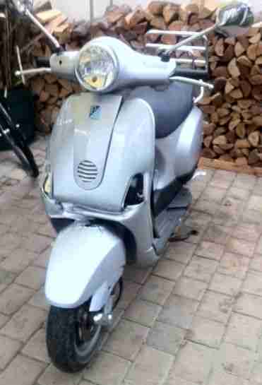 Vespa LX 50 als Teilespender