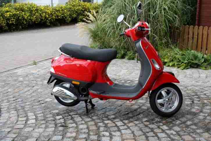 Vespa LX 50 in Rot (1. Hand)