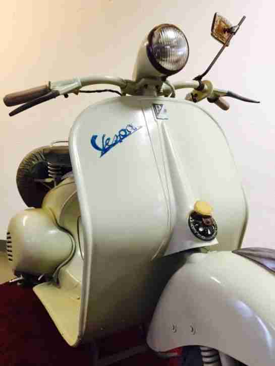 Vespa Motovespa N Oldtimer mit Sickenrahmen