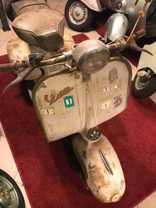 Vespa Motovespa Rohrlenker mit Sickenrahmen