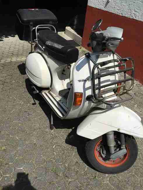 Vespa P 200 E