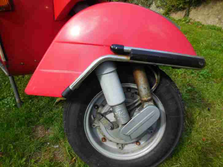 Vespa P 80 X Lusso