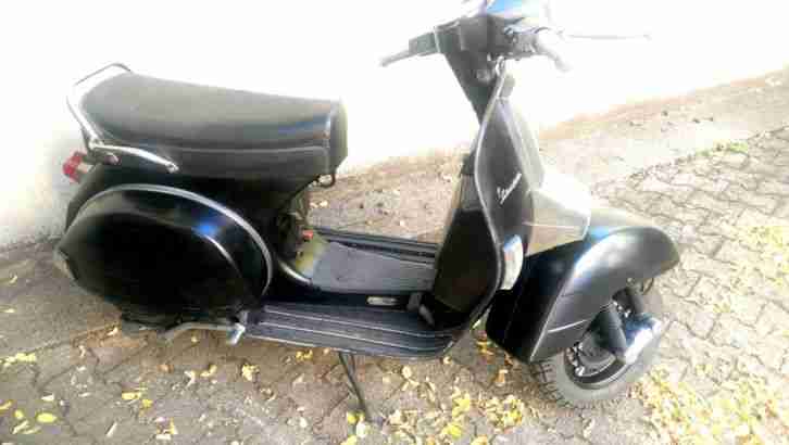 Vespa P80X