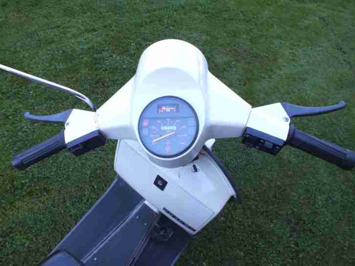 Vespa PK 50 XL von 1986 Sehr schöner Originalzustand Farbe : beige hell