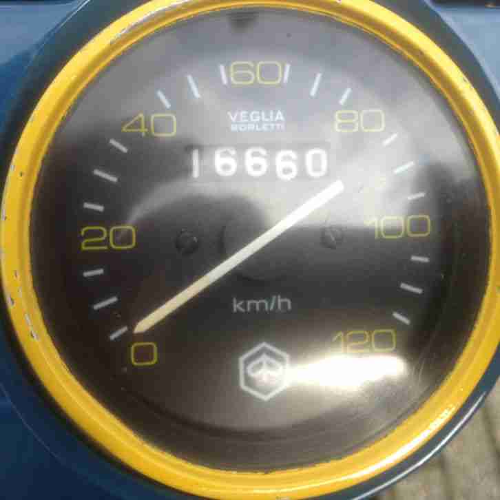 Vespa PX 100 (80) schwarz