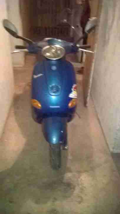 Vespa Piaggio 125ccm (ohne Deutsche Papiere)