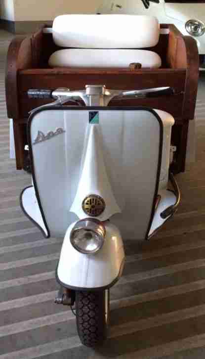 Vespa Piaggio Ape Faro Basso 150 Cabrio Lampe unten Komplettrestauration Bj. 62