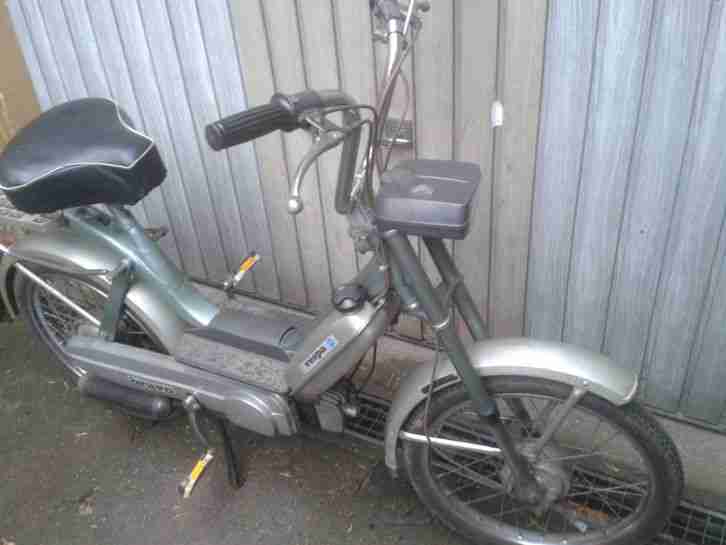 Vespa Piaggio Bravo EZ. 1977