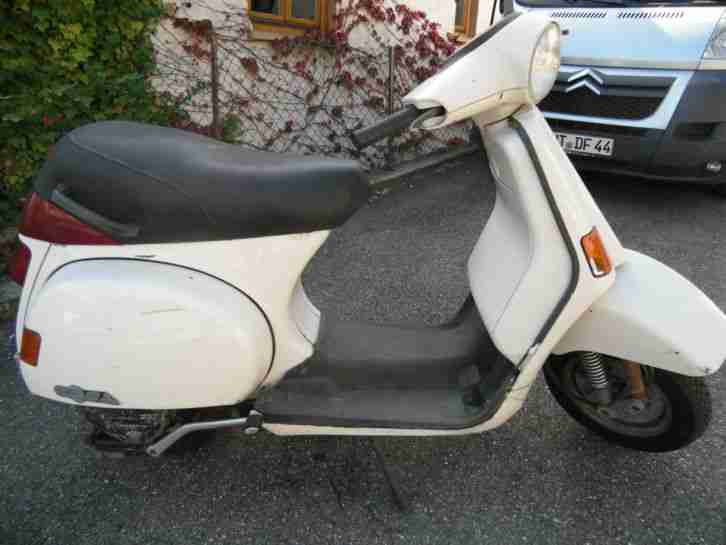 Vespa Piaggio Cosa 150 in weiss