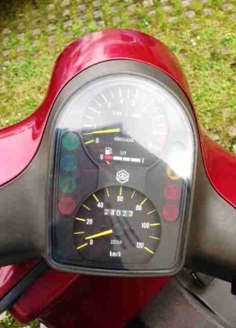 Vespa Piaggio Cosa 200 EBC VSR1T