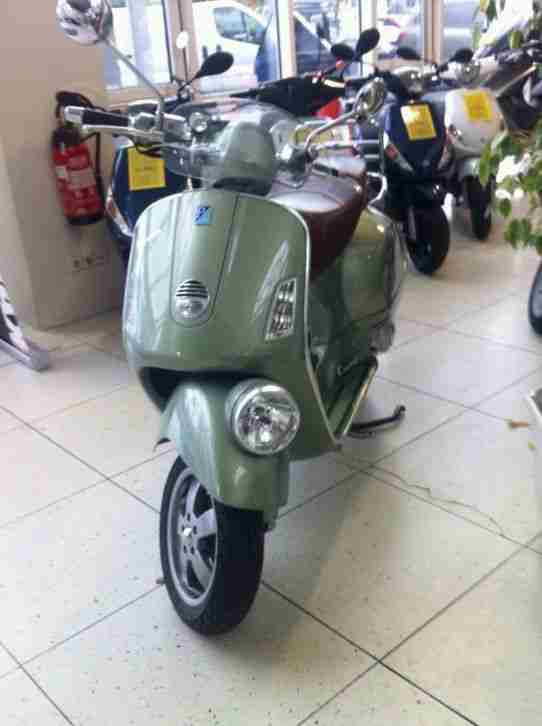 Vespa,Piaggio,Roller,Motorrad,GTv,250Gtv,Scooter