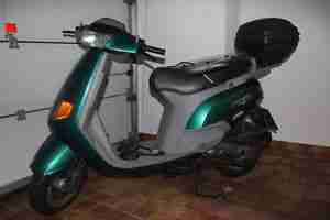 Vespa Piaggio SKR