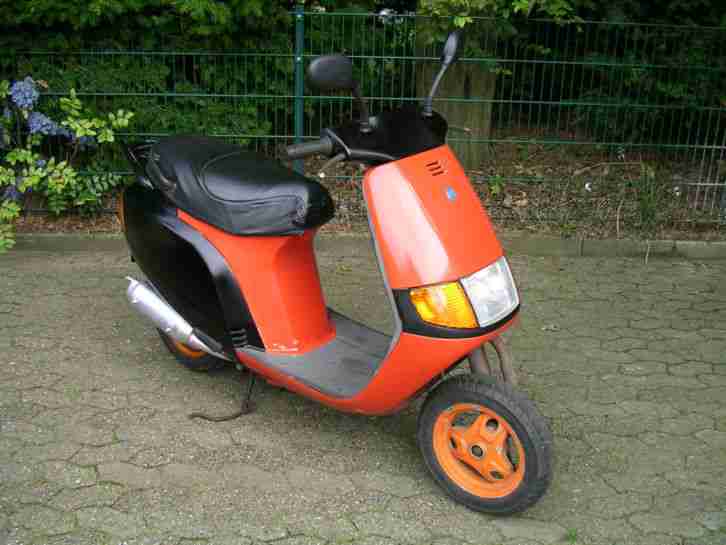 Vespa Piaggo Sfera NSL 50ccm Roller +++ Läuft 1A +++