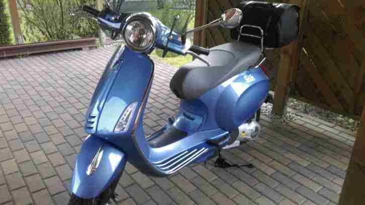 Vespa Primavera 125 ie 3V EZ 10 14 hellblau