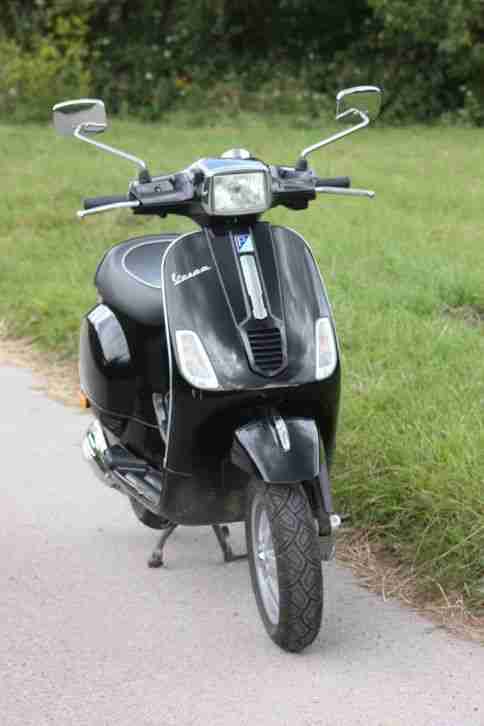 Vespa S50 schwarz 4700 km Bj 2011 S 50 Piaggio Roller Mofa