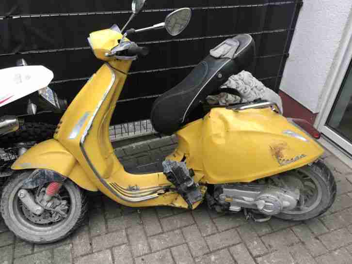 Vespa Sprint 50 Totalschaden