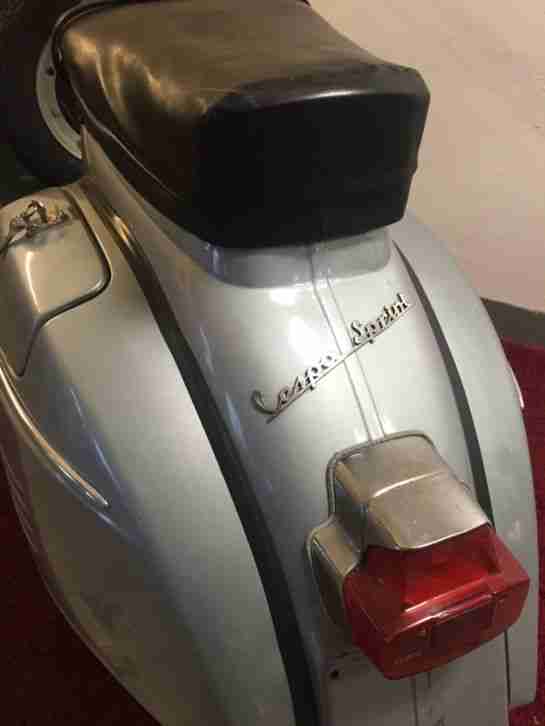 Vespa Sprint Trapez