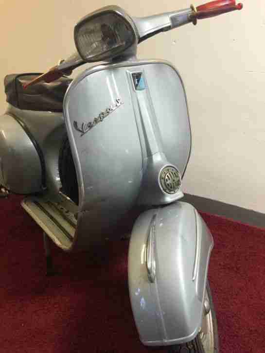 Vespa Sprint Trapez 150 1. Produktionstag mit