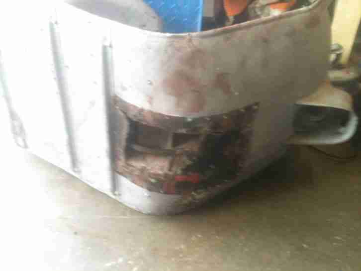 Vespa Super 125 Roller, Rahmen, Motor