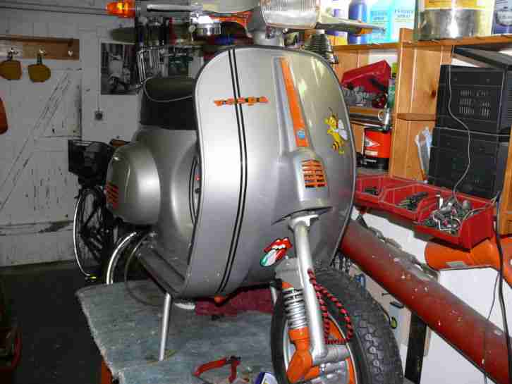 Vespa V 50