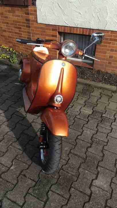 Vespa V50 N 136cc Customvespa mit 4 Gang Schnäppchen