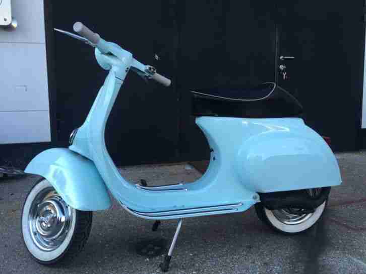 Vespa V50 N L R restauriert. 102ccm Azzurro