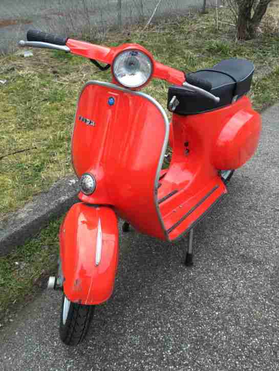 Vespa V50 im Originallack (deutsches Modell)