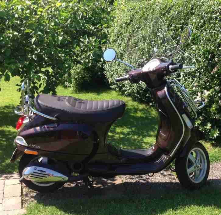 Vespa touring LX50 PIAGGIO C38 Motorroller 49cm3 1A Zustand 1.600 km gefahren