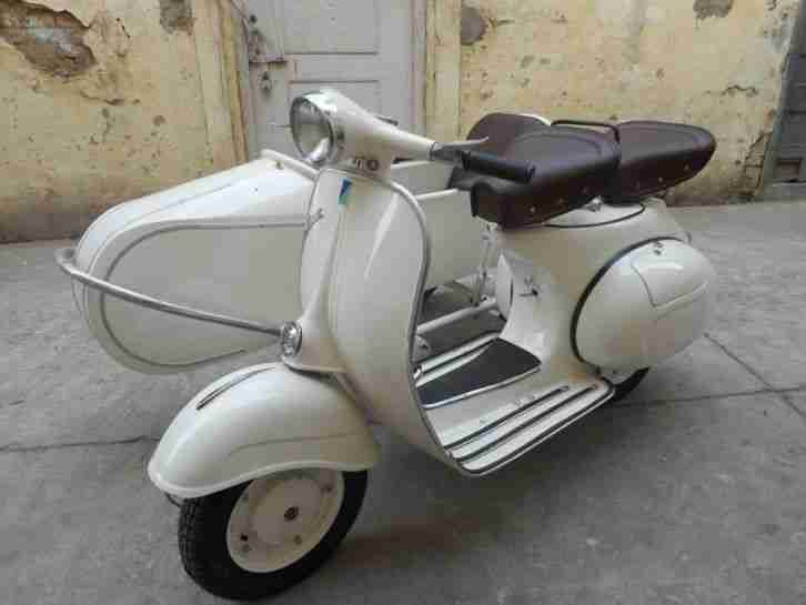 Vespa with euro side car 1965 model vbb with new px150cc engine