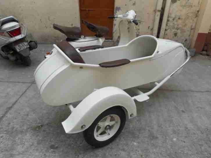 Vespa with euro side car 1965 model vbb with new px150cc engine