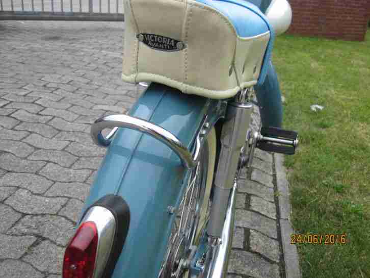 Victoria Avanti Sportmoped Top Zustand seltene blaue Ausführung schmaler Tank