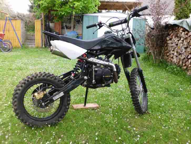 Vollcross 125 ccm 4 Takter als defekt an bastler