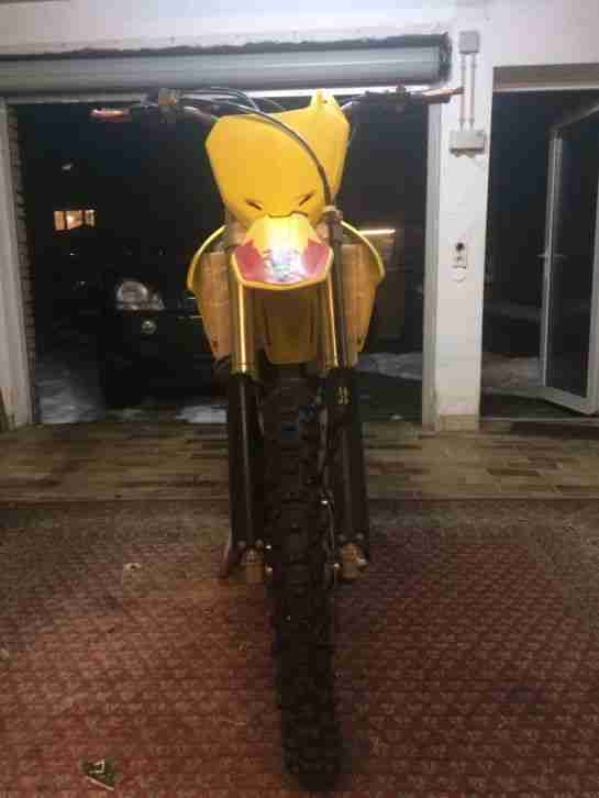 Vollcross Suzuki RM-Z 450