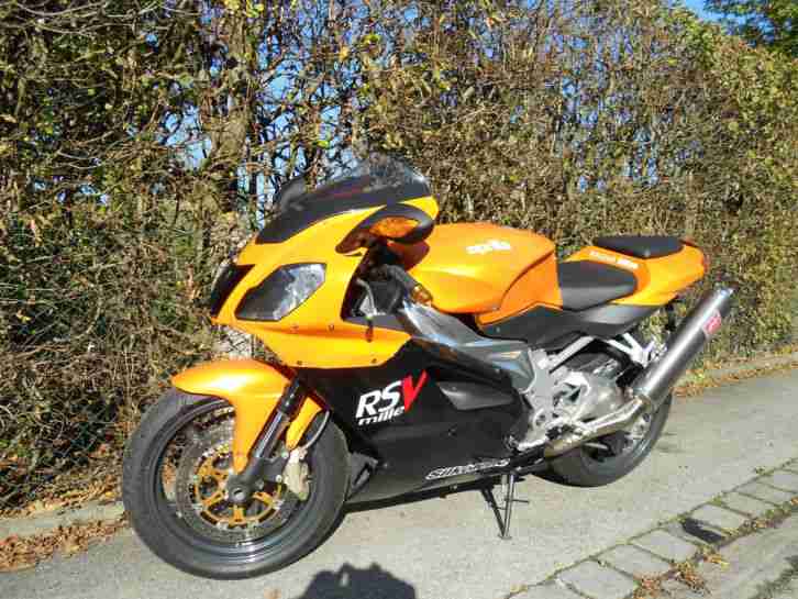 !!!WENIG KILOMETER!!! Aprilia RSV Mille 1000 RR bj 2004 Factory