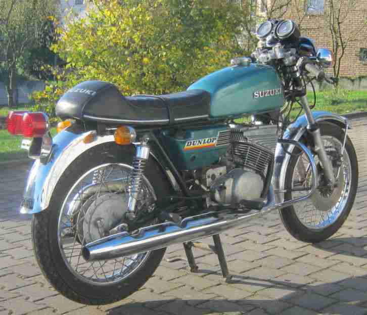 Wunderschöne Suzuki GT 250, Bj. 75, für