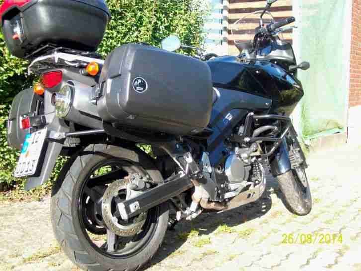 Wunderschöne gepflegte Susuki V-Strom 650