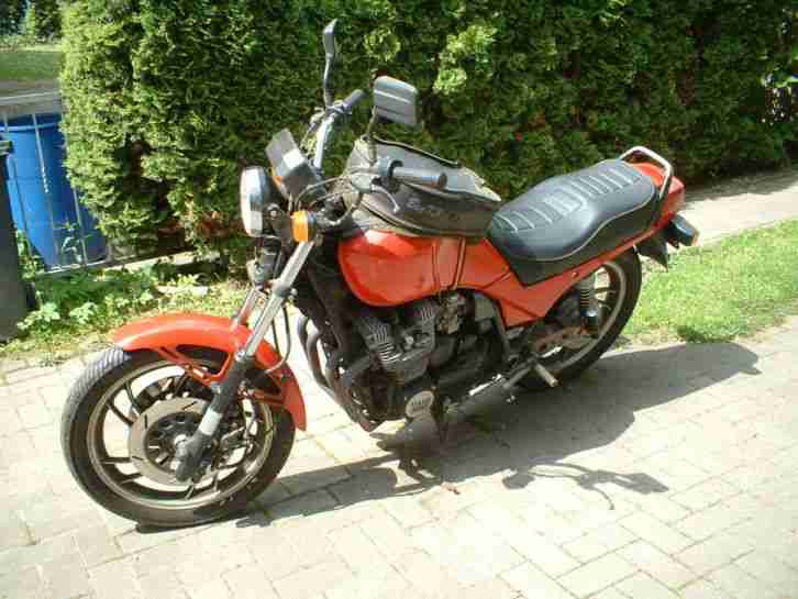 XJ 750