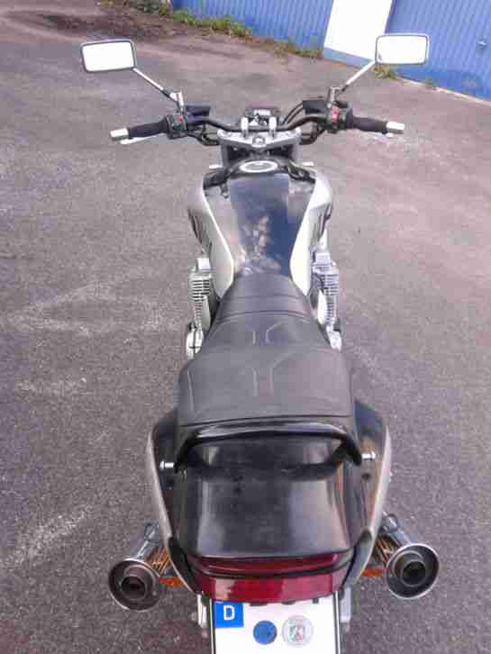 XJR 1300 gegen Golf,Passat, Focus...usw