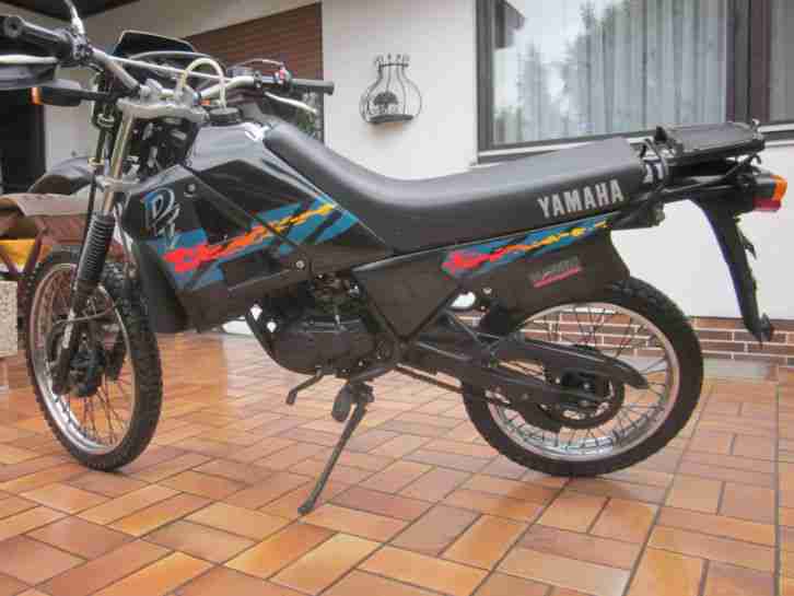 YAMAHA DT 50 R,MOKICK,MOTORRAD,MOPED,50 KM/H,YOUNGTIMER,9090 KM.