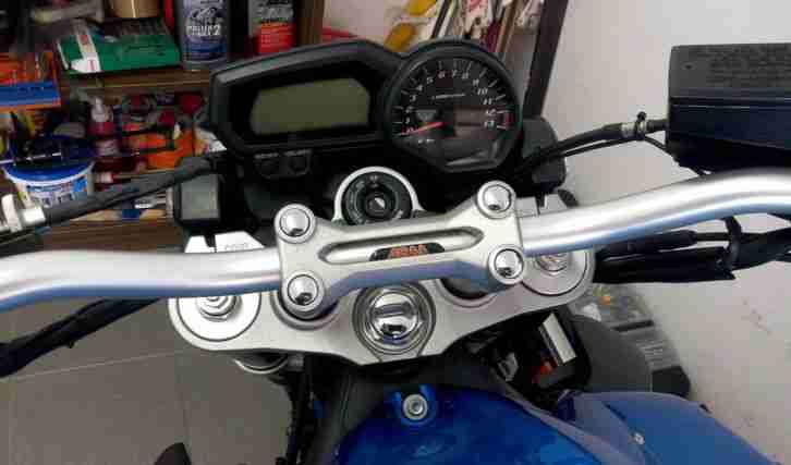 YAMAHA FZ1